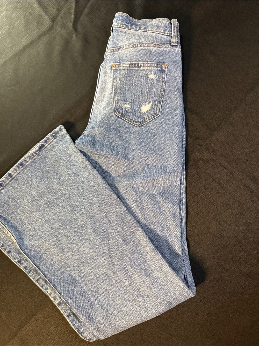 Altar'd State Light Blue Distressed Flare Jeans Size 26 /3 - Picture 9 of 9